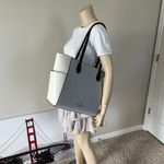 Kate Spade Purse Photo 8