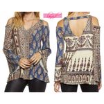 Chaser Double V Cold-Shoulder Cut-Out Open Back XS Photo 3