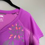 The North Face  Women's Purple Activewear Cycling Shirt - Size Large - Pockets Photo 1