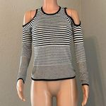 Romeo + Juliet Couture  Halter Cold Shoulder Blouse Top Black / White small #117 Photo 0