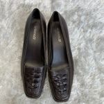 Aerosoles  Brown Leather Kitten Heel Loafers Sz 7.5 M Photo 2