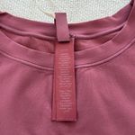 SKIMS  Fits Everybody T-Shirt in Beet, Size Small Photo 5