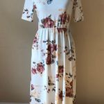 Prómesa Floral Midi Dress Photo 0