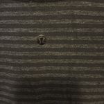 8. Lulu🍋 Black Striped V Photo 1