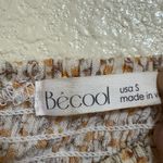 Be cool  Floral Puff Sleeve Blouse - Cream and Brown Photo 2