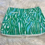 Lilly Pulitzer  Skorts size 6 excellent condition Photo 6