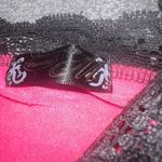 Women's Vests Photo 3