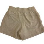 Lululemon Every moment Short 3.5” Photo 1