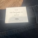 ZARA NWT  Mid Rise Relaxed Fit Straight Leg Indigo Black Jeans size 2 US Photo 6