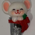 Hallmark 1983 Pin Christmas Mouse Sewing Thimble White Red Bow Holiday Brooch Photo 5