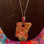 Handcrafted on clay cactus flower 17 “ leather wrap cord NWOT necklace Green Photo 0