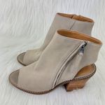 Lucky Brand Women's Terrie Peep Toe Pump Shoe Sandals Beige Size 8.5M EU 38.5 Photo 8