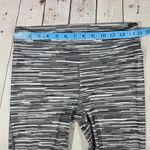 Under Armour ‎ HeatGear Compression Leggings Black White Stripe Pattern M Photo 5