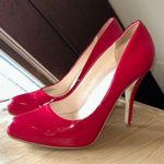 Audrey Brooke  Bracelet2 red shiny stiletto pumps Photo 1