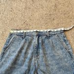 American Eagle ‎ Size 10 Washed High Rise Pleated Front Mom Jean Shorts Photo 2