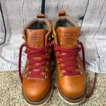 Eddie Bauer  Women’s K-6 waterproof Tan Boots with Red Laces size 9.5 Photo 1