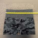 Amazon Two-Tone Camouflage Seamless Active Wear Leggings, Size S Photo 12