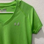 Under Armour Green V Neck Tee Size Small Photo 3