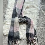 Max Studio  cozy scarf Photo 0