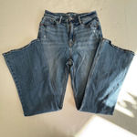 Old Navy Women's  higher high rise Flare Jeans Size 4 Blue Denim medium wash Photo 2