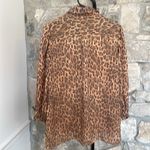 Alice + Olivia  Leopard Print V-Neck Shirt Blouse Button Down Size Medium Photo 4