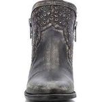 Circle G gorgeous corcle G distressed boots Photo 9