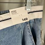 Aeropostale Womens 14R Trouser Jeans White Waistband Light Wash Denim New Photo 1