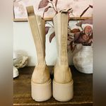 Steve Madden  Hesitant Sand Suede Block Heel Pull On Mid
Calf Fashion Boots Sz8 Photo 4