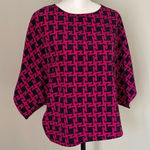 Alya Women's Geometric Dolman Short Sleeve Blouse Top Zip Back Pink Black Small Photo 0