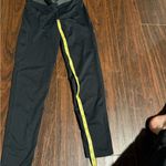 Nike Pro Black Leggings dri fit size medium Photo 2
