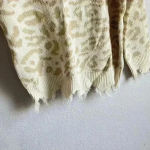Leani Animal Print Beige‎ Women’s Distressed Fringe Pullover Sweater Size M White Size M Photo 4