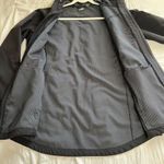 New Balance  women’s. Black and Gray Patterned Jacket Size XL‎ Photo 8