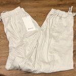 Lululemon Lightweight Adjustable Mid-Rise Cargo Pant Photo 1