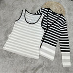 St. John  Wool Blend Striped Cardigan Sweater V-Neck Longsleeve in Ivory Black S Photo 1