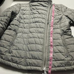 Calvin Klein Jeans puffer jacket womens large puffer jacket 2 zipper pockets Gray Photo 5