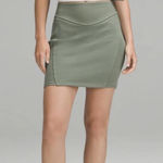 Lululemon Scuba HR Mini Skirt Green Size XS Photo 0
