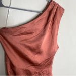 Elliatt Revolve Cassini Coral One Shoulder Satin Formal Dress Large Photo 8