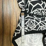 Lululemon  | 8 | Geometric Roses | RARE PRINT Photo 2