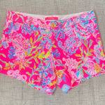 Lilly Pulitzer  Pink, Green, Blue Callahan Shorts in Pink Isle size 8 with pocket Photo 0