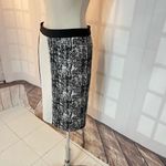 Vince Camuto Black White Colorblock Zip Back Scuba Pencil Skirt Size Medium Photo 1