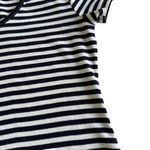 Socialite Navy & White Scoop Neck Short Sleeve Top – Size Large Photo 2