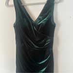 Revelry Sleeveless Emerald Green Velvet V Photo 3