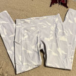 Lululemon  Speed Up Tight 28" *Full-On Luxtreme - Denali Ice Grey White - Size 6 Photo 0