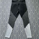 Forever 21 Grey & White Leggings - Size Medium Photo 0