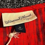 Universal Threads Womens NWT medium Universal Thread croptop Photo 4