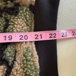 Rock & Republic  Camo Sherpa Jacket, Women's Small, Full Zip,‎ Cozy, Fall, Pocket Photo 10