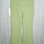 Athleta  Elation Rib Crop Flare green work out cropped leggings size medium Photo 3