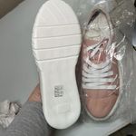 Bueno PINK Women's Leather Sneakers US 8 EU 39 Low Top Heart Photo 7