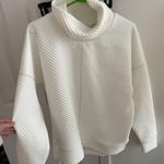 White turtle neck sweater M Size M Photo 0