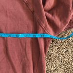 Athleta  pullover long sleeve sweatshirt faded maroon color/style size small Photo 1